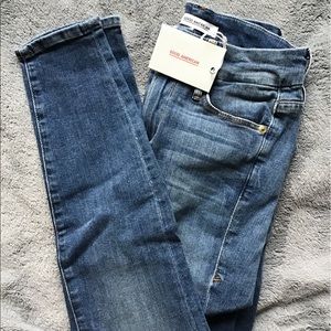 Good American blue Jean